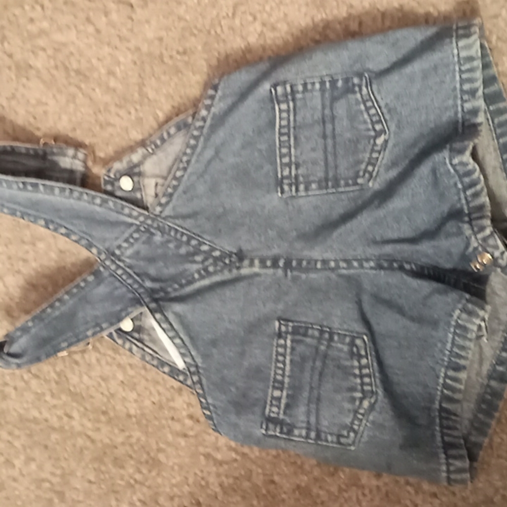 Baby Overalls ❤🤍 - Picture 3 of 4